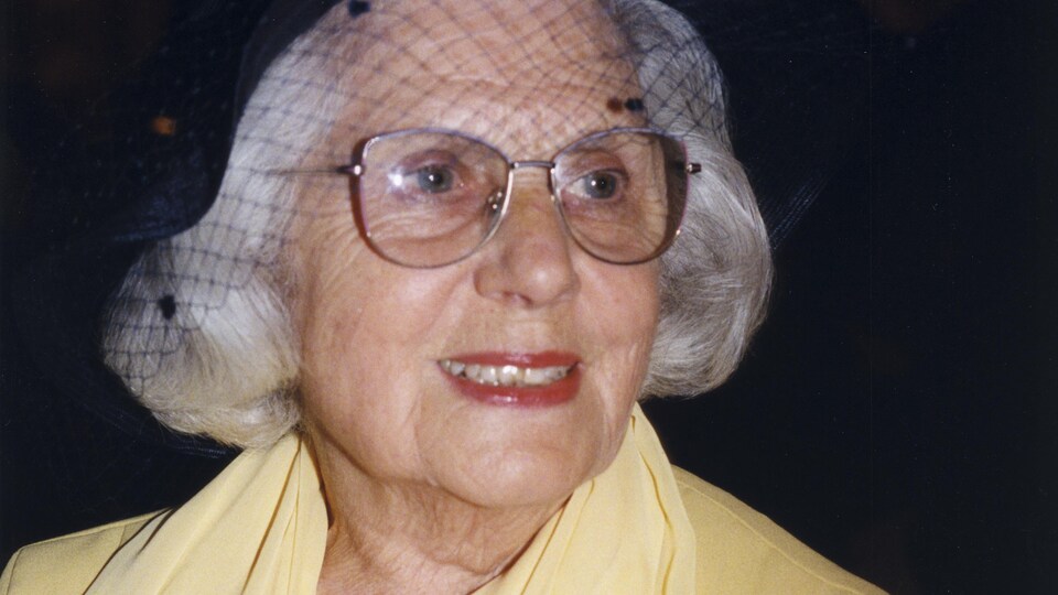 La mère de Catherine Deneuve, la comédienne Renée Dorléac, meurt à 109 ans  | Radio-Canada.ca