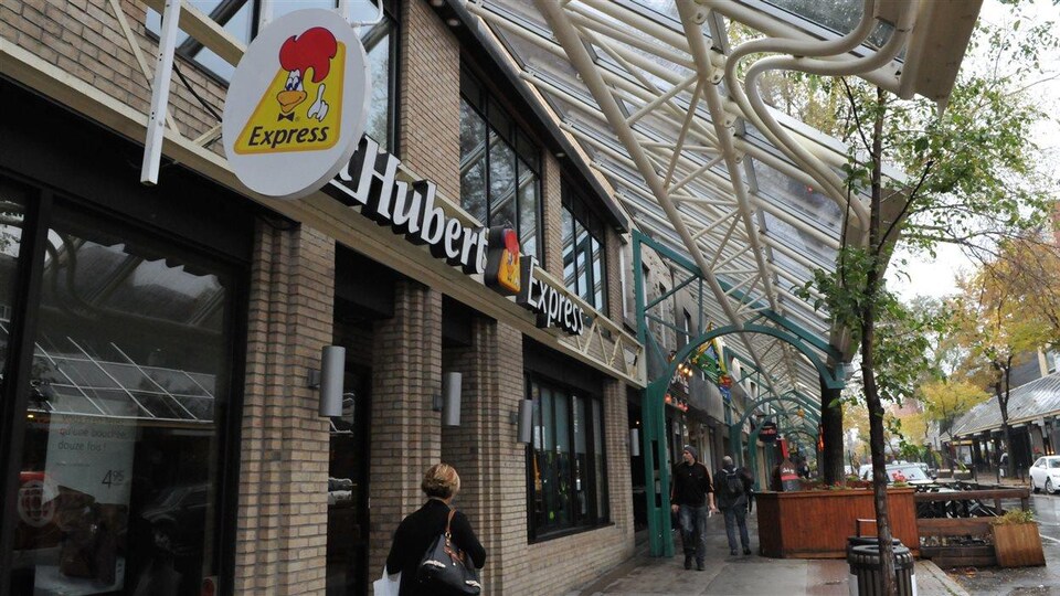 Le propriétaire de StHubert affiche une perte au quatrième trimestre