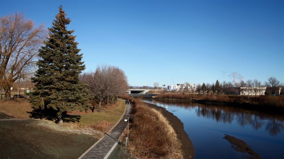 La Ville de Québec veut poursuivre la revitalisation de la rivière Saint-Charles.