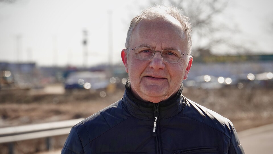 Le politologue Roger Ouellette.