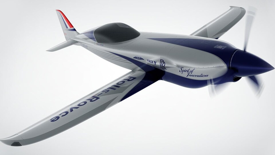 Un petit avion.