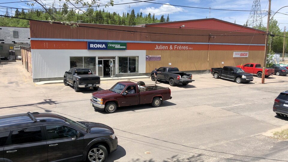 Fermeture de la seule quincaillerie du quartier Marquette à