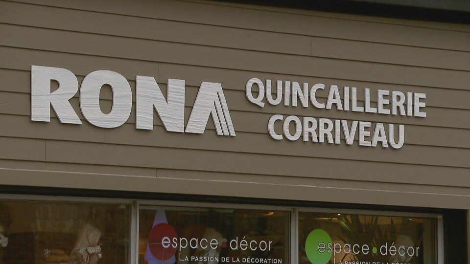 Rona un quincaillier indépendant de Québec inquiet RadioCanada.ca