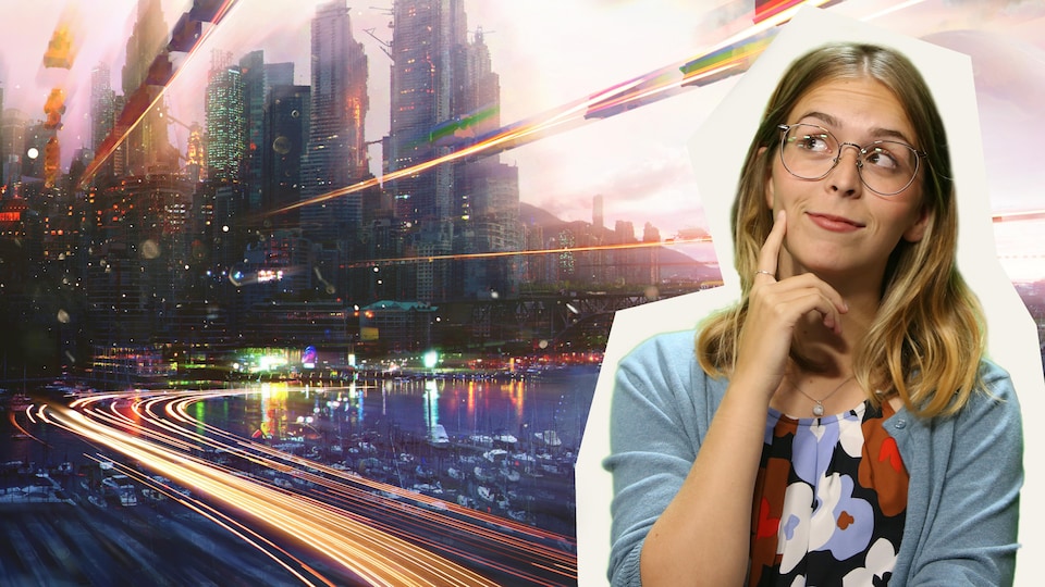 Rosalie devant un décor futuriste.