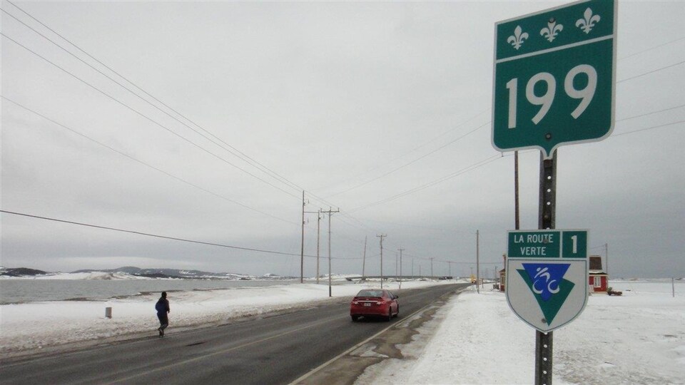 La route 199, l'hiver aux Îles-de-la-Madeleine