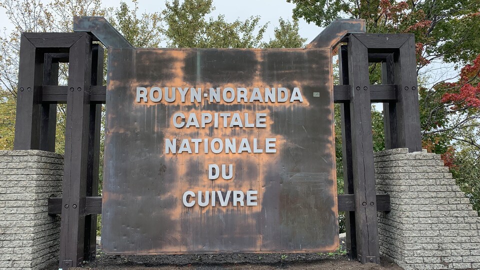 Une anode de cuivre présente Rouyn-Noranda comme la « capitale nationale du cuivre ».