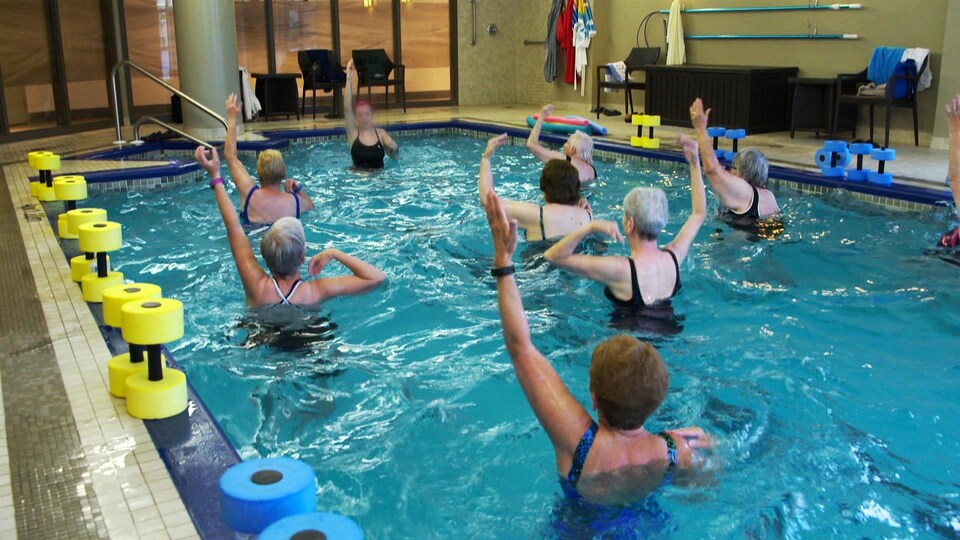 Une classe de natation.