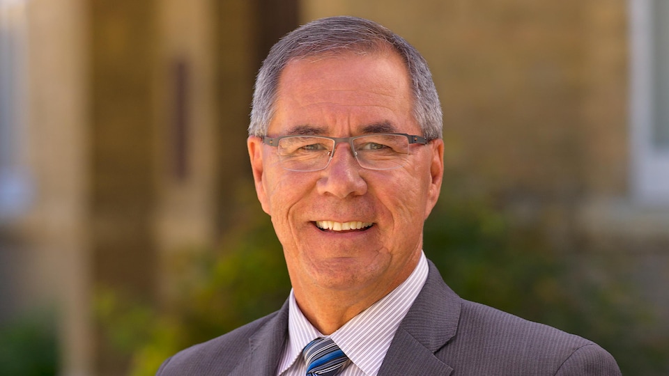 Le lieutenant-gouverneur de la Saskatchewan, Russ Mirasty.