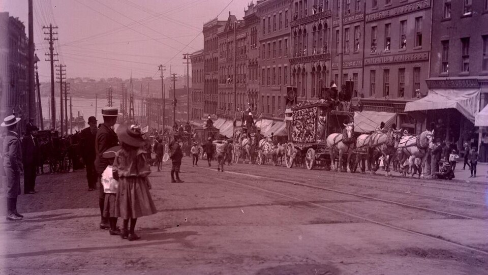 Le jour où le NouveauBrunswick a arrêté de conduire à gauche Radio