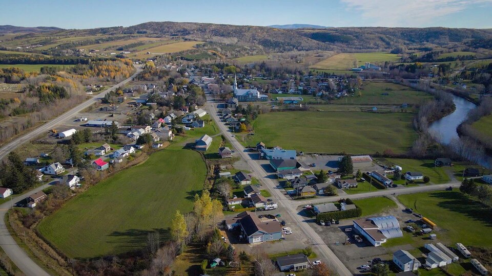 Un vent de renouveau souffle sur le conseil municipal de SainteAngèle