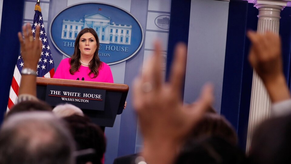 La porte-parole de la Maison-Blanche Sarah Huckabee Sabders a assuré que Donald Trump blaguait lorsqu'il a suggéré un test de quotient intellectuel entre lui et Rex Tillerson.