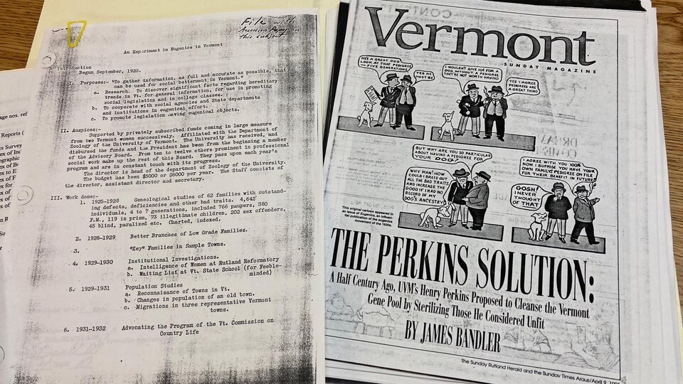 Des documents d'archives de journaux du Vermont.