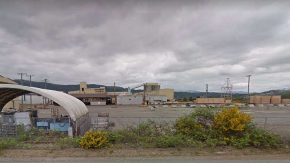 La scierie Somass de Western Forest Products Inc. à Port Alberni en C.-B.