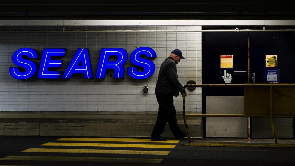 Le détaillant Sears Canada employait 16 000 personnes au pays.