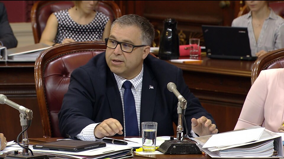 Le ministre de l'Éducation du Québec, Sébastien Proulx