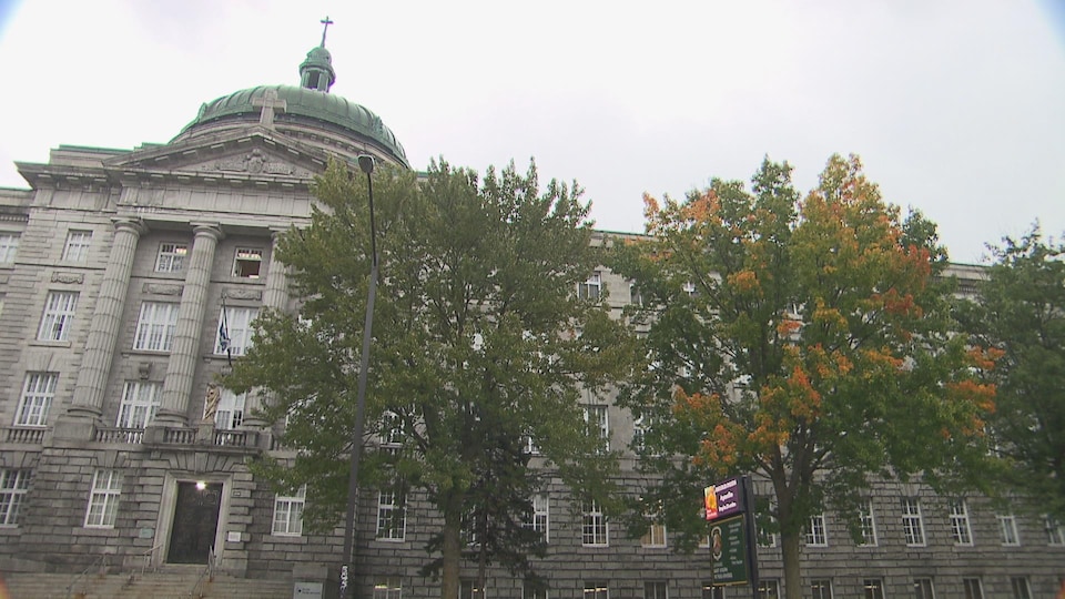 Façade du Séminaire Saint-Joseph.