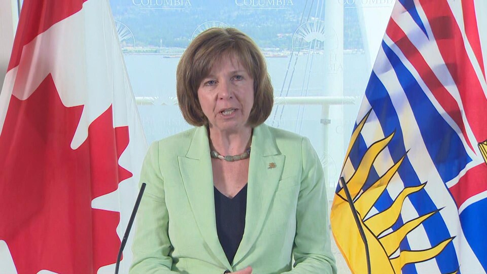 Sheila Malcolmson en conférence de presse, le 31 mai 2022 à Vancouver.