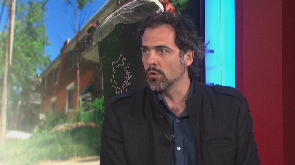 Simon-Olivier Côté en studio