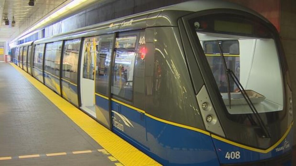 Une nouvelle rame du SkyTrain dans le Grand Vancouver