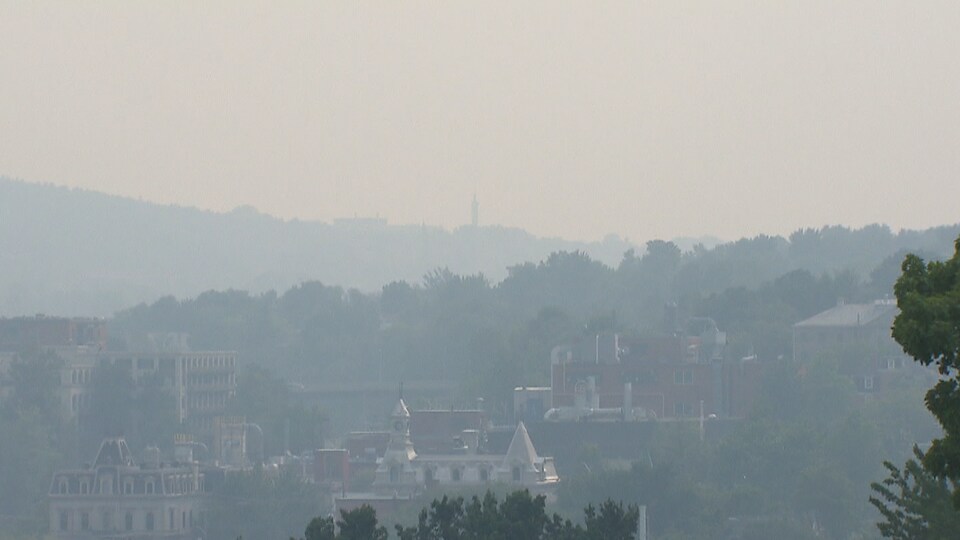 Sherbrooke sous le smog.