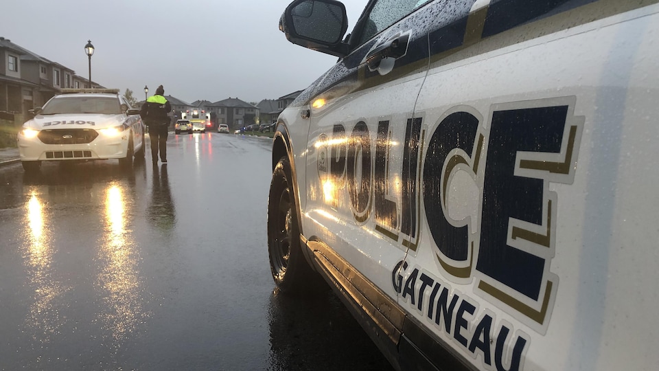 Une voiture du Service de police de la Ville de Gatineau.