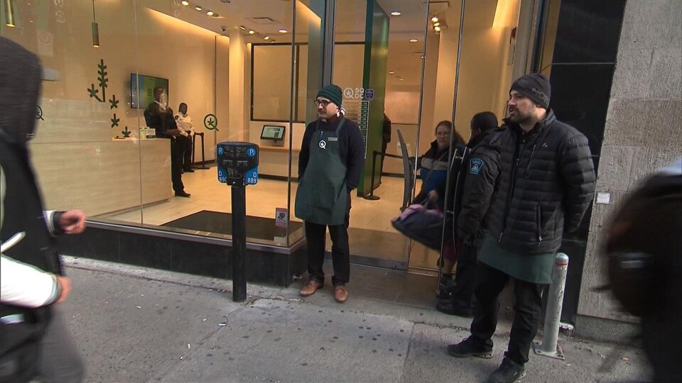 La boutique de la SQDC au centre-ville de Montréal.