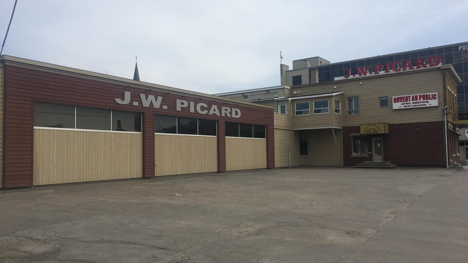 Saguenay aura finalement une succursale de la SQDC RadioCanada.ca