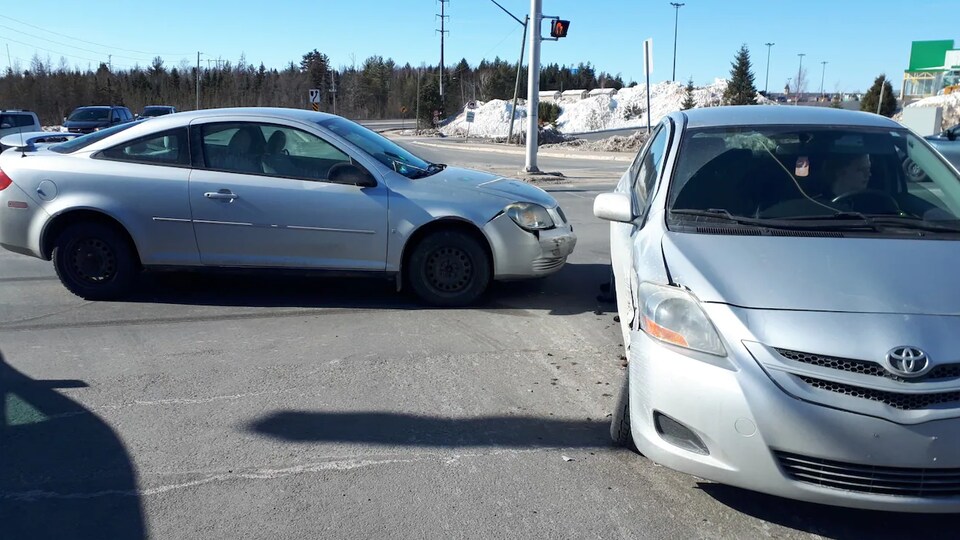 Elle subit un accident et est faussement accusée d’être sous l’effet du