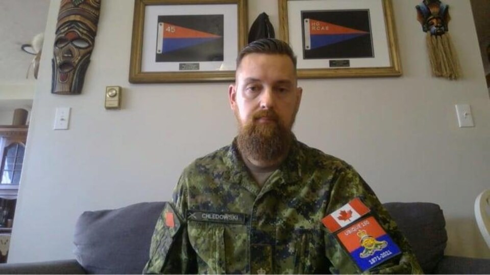 Image de la vidéo du major Stephen Chledowski.