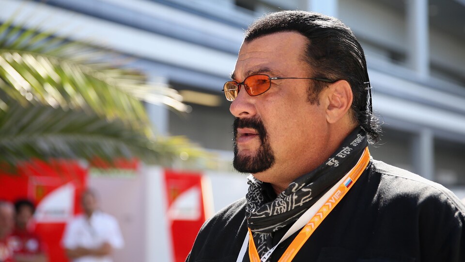 Une femme accuse l'acteur Steven Seagal de viol | Radio-Canada.ca
