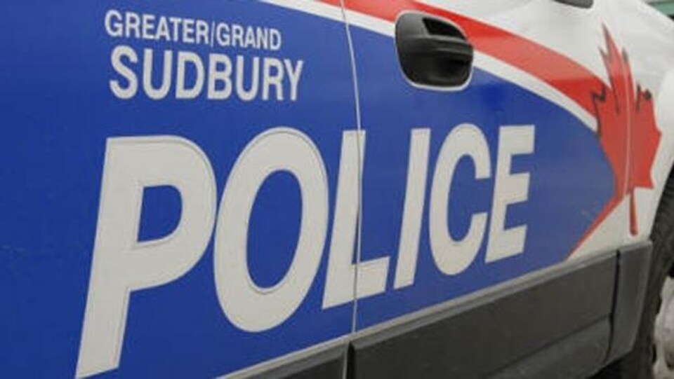 Un véhicule de la police de Sudbury.