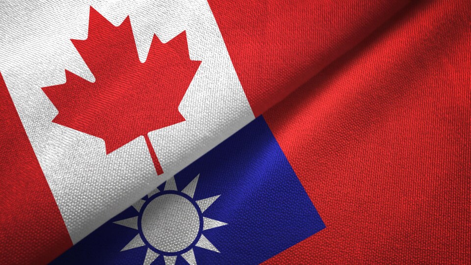 Les drapeaux canadien et taïwanais.