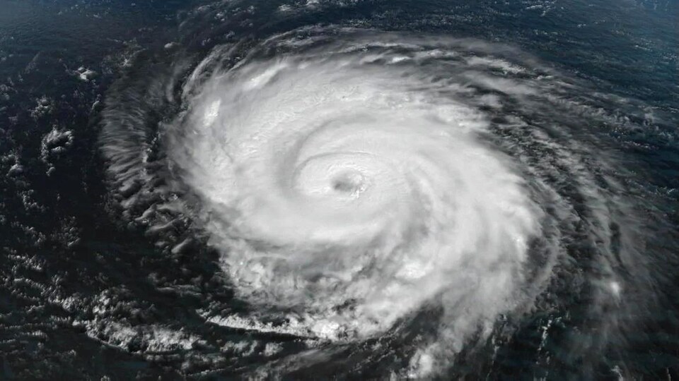Image satellite de l'ouragan Teddy, alors en catégorie 4 dans l'après-midi du vendredi 18 septembre 2020. 