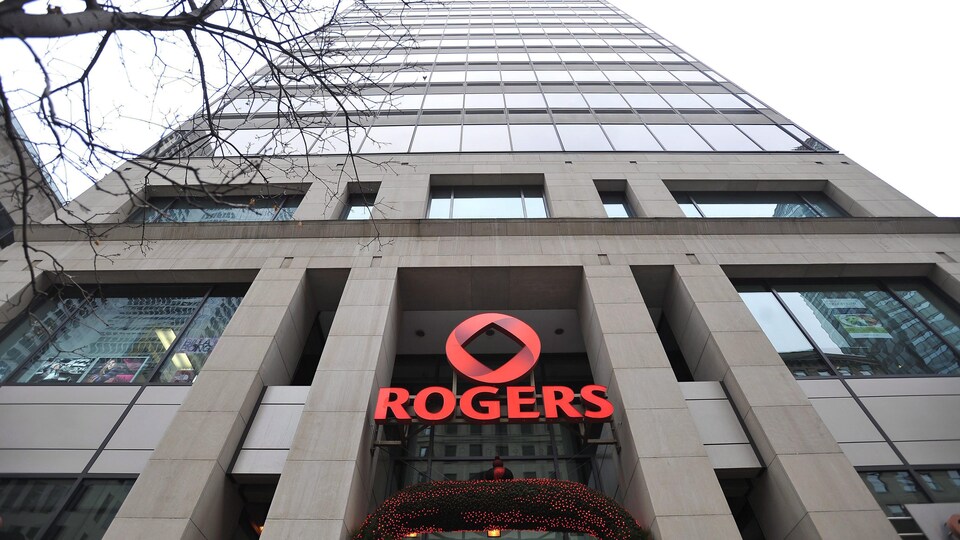L'édifice de Rogers à Montréal.