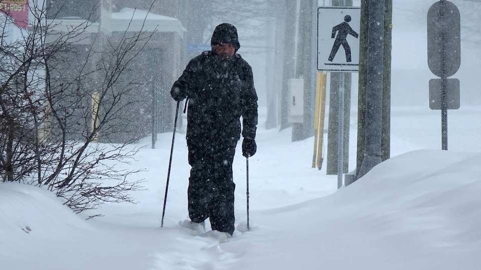 Tempête sur les Maritimes déplacements non par endroits