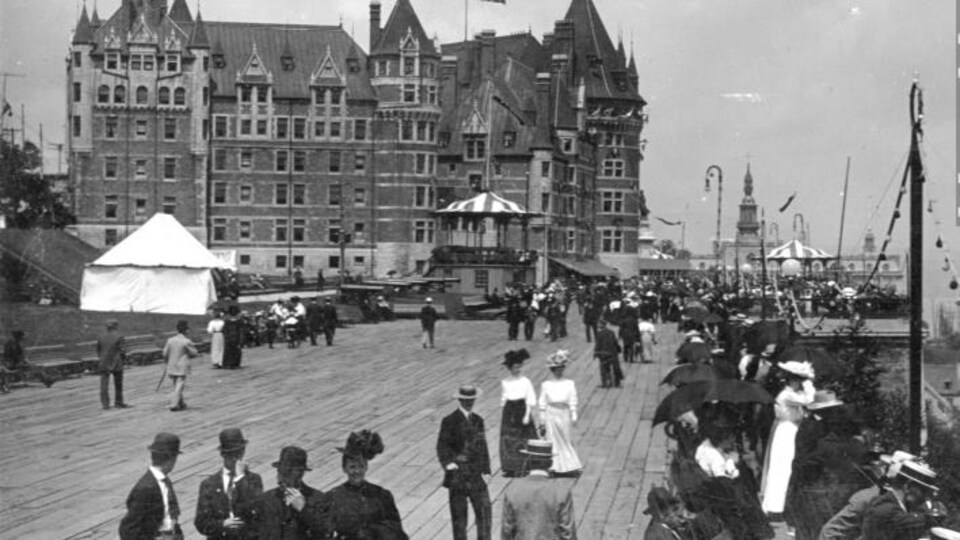 Ruines, chicanes et rêve d’aquarium les fascinants dessous de la terrasse Dufferin Radio