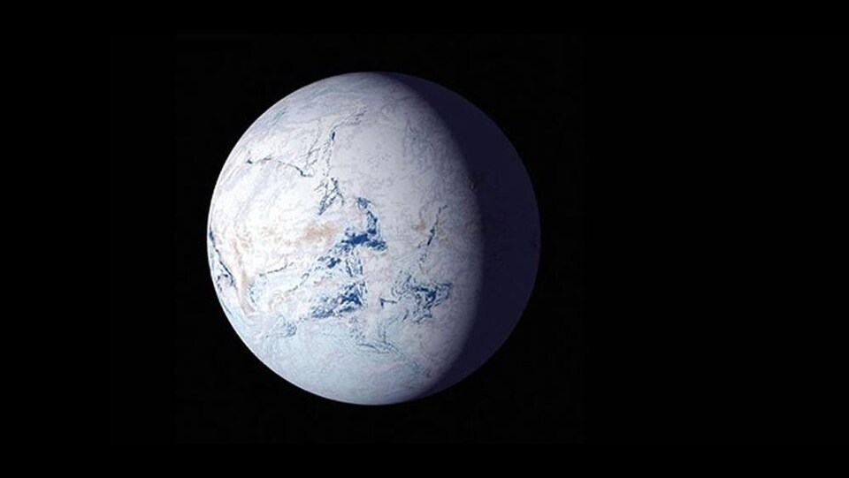 Illustration de la Terre recouverte de glace  il y a 700 millions d'années.