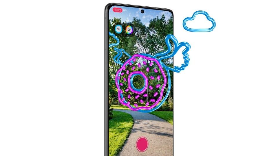 Un téléphone montre un beigne volant superposé à l'image d'un parc.