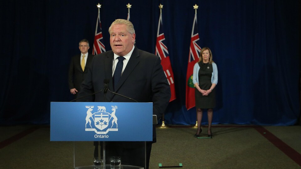 Doug Ford au lutrin.