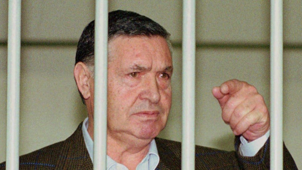 Mort de l'ancien chef suprême de la Cosa Nostra, « Toto » Riina ICI