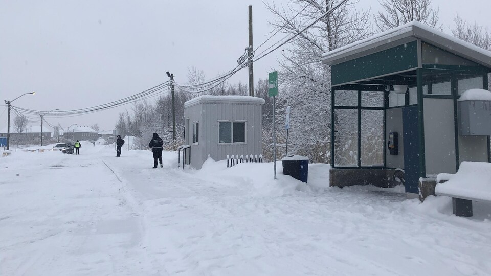 Une gare déserte.