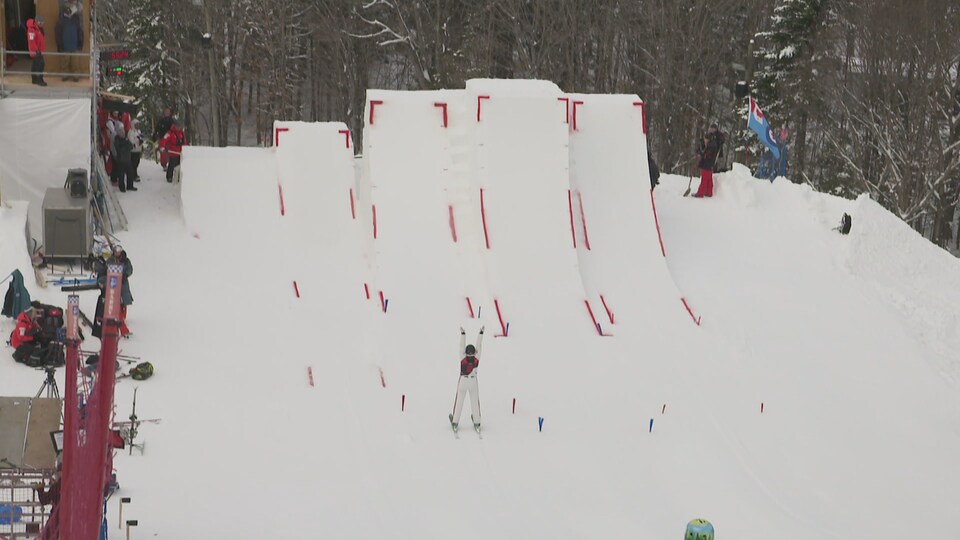 Le saut acrobatique, un sport plus calculé que casse-cou | Radio-Canada.ca