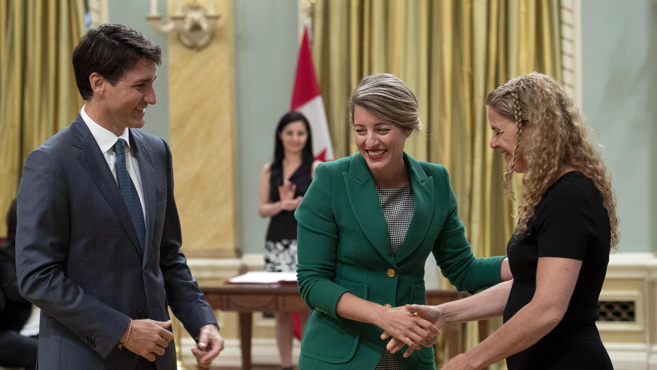 Le premier ministre Justin Trudeau, la ministre Mélanie Joly et la gouverneure générale Julie Payette
