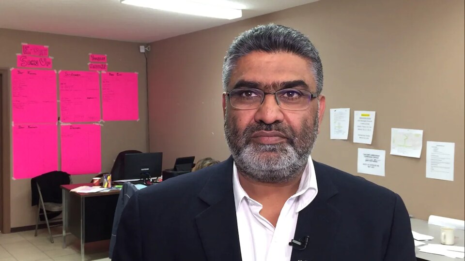 Devinder Toor, un membre du Parti conservateur uni de l’Alberta.