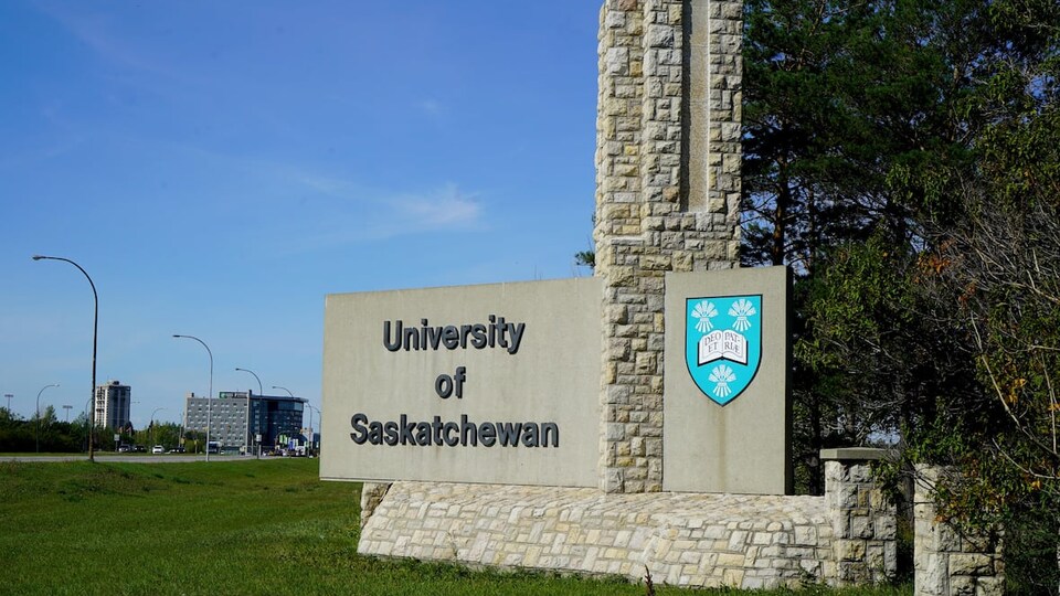 Affiche indiquant que vous vous trouvez à l'Université de la Saskatchewan.