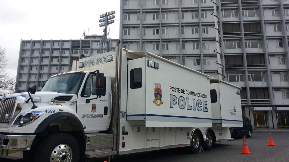 La police de Québec tente de contacter un maximum de témoins.