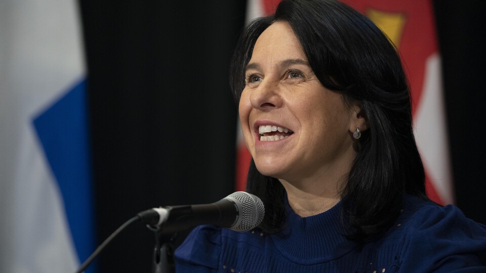 Portrait de la mairesse de Montréal, Valérie Plante.