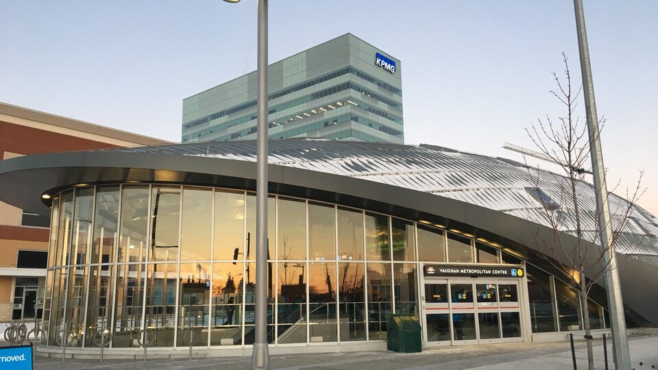 Le nouveau terminus de la ligne 1 du métro de Toronto, la station Vaughan Metropolitan Centre.