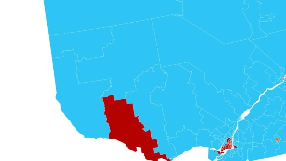 Une carte du sud du Québec indique que les électeurs des trois circonscriptions de l'Abitibi-Témiscamingue ont élu des candidats caquistes.