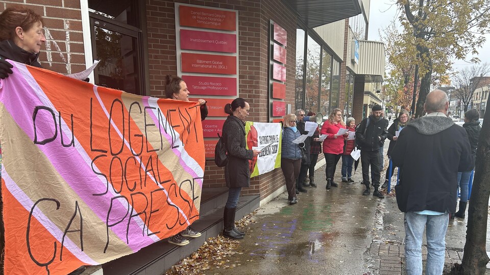 Le manque de logements continue d’inquiéter des groupes communautaires